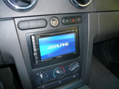 FORD MUSTANG CABRIO