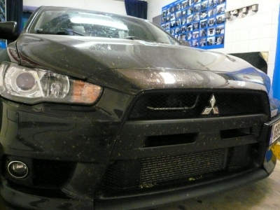 MITSUBISHI LANCER EVO 10