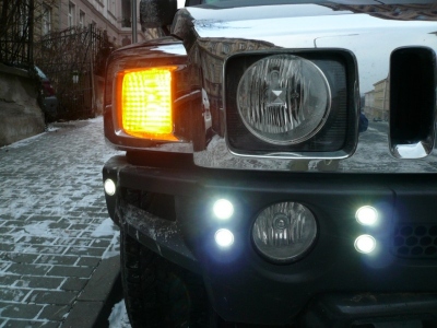 HUMMER H3