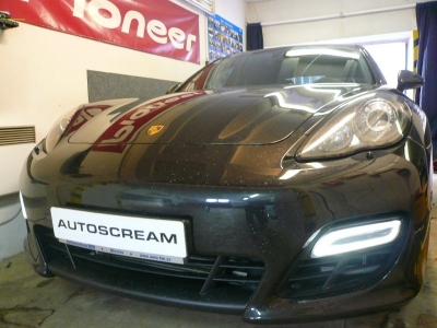 PORSCHE PANAMERA GTS