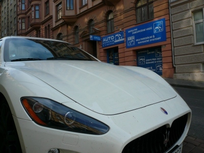 MASERATI GRAND TOURISMO