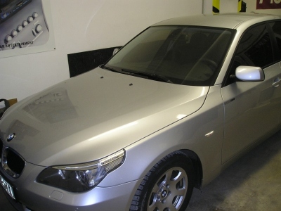 BMW 525